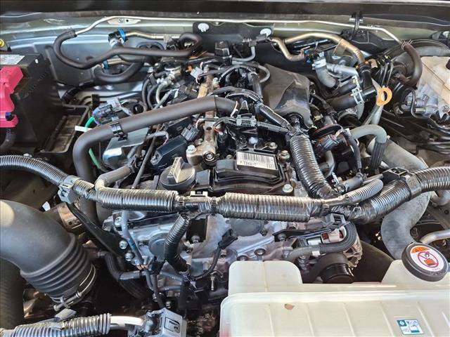 Used 2025 Toyota Tacoma TRD Sport AWD/4WD image 23