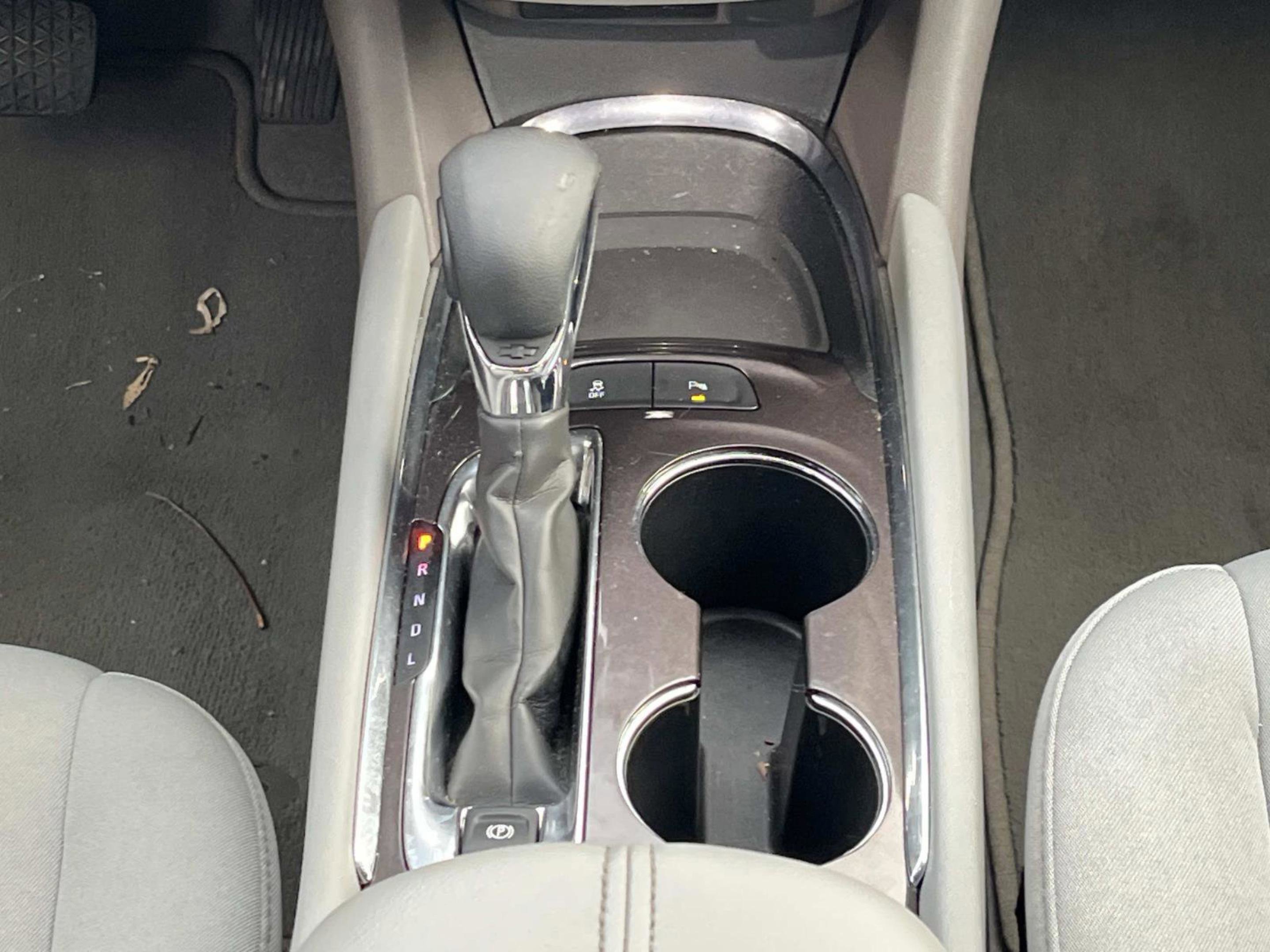 Used 2024 Chevrolet Malibu LT image 16