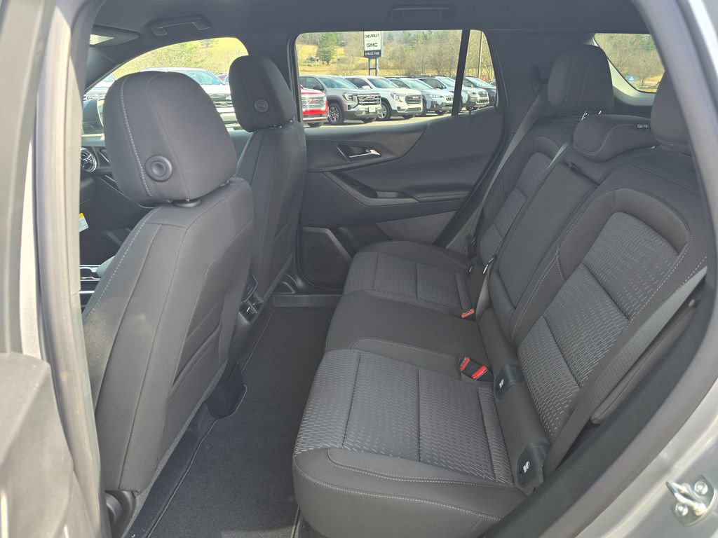 New 2026 Chevrolet Equinox LT image 13