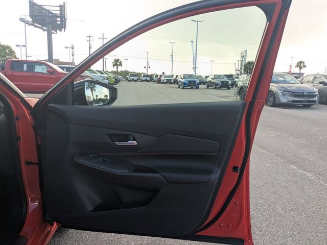 New 2026 Nissan Sentra SR w/ SR All Weather Package FWD image 31