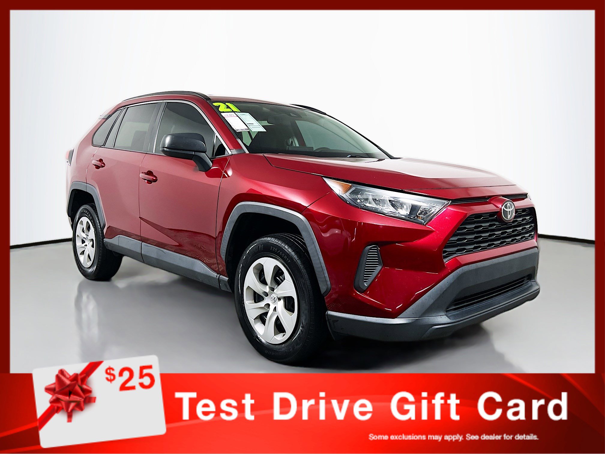 Used 2021 Toyota RAV4 LE image 1