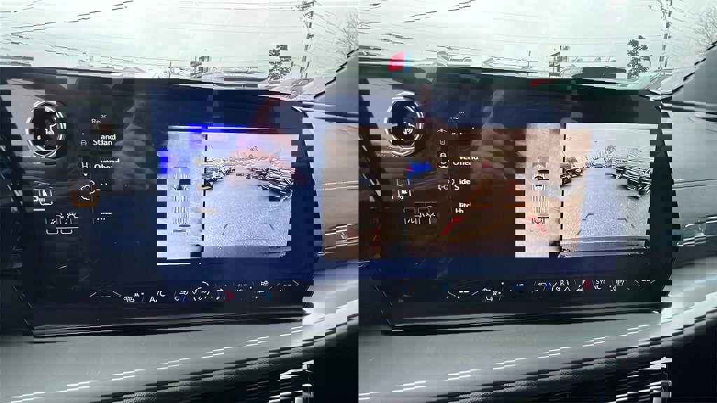 New 2026 Chevrolet Traverse LT w/ Driver Confidence Package image 28