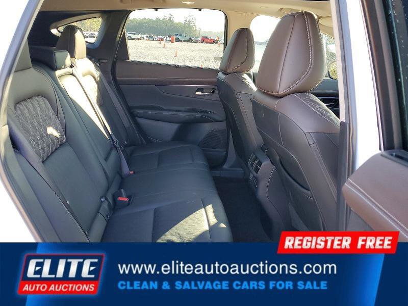 Used 2025 Nissan Murano Platinum w/ Cargo Package image 22