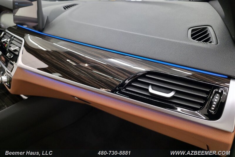 Used 2023 BMW 530e w/ Premium Package RWD image 42