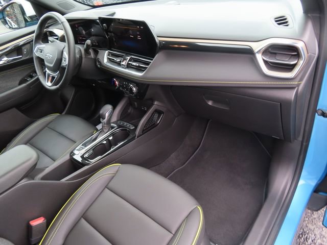 Used 2025 Chevrolet TrailBlazer ACTIV w/ Driver Confidence Package AWD/4WD image 41