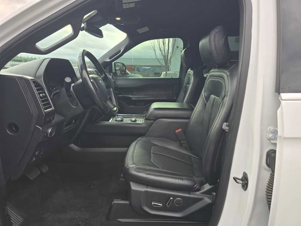 Used 2020 Ford Expedition Limited image 9