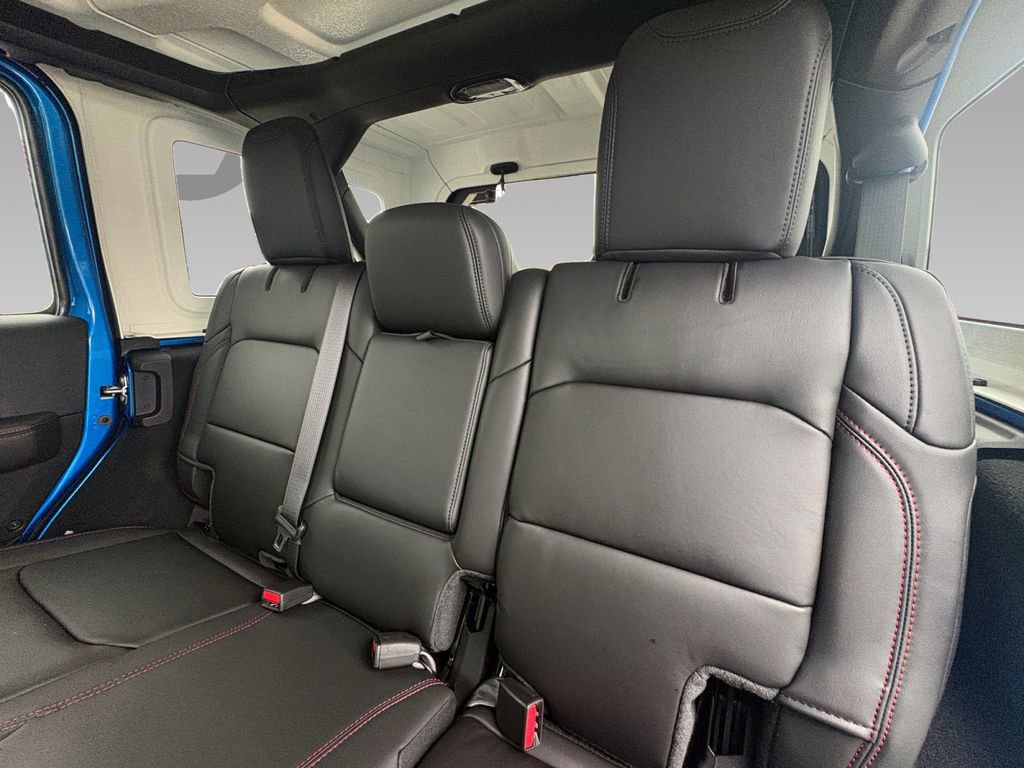 New 2026 Jeep Wrangler Rubicon w/ Whitecap Package image 3