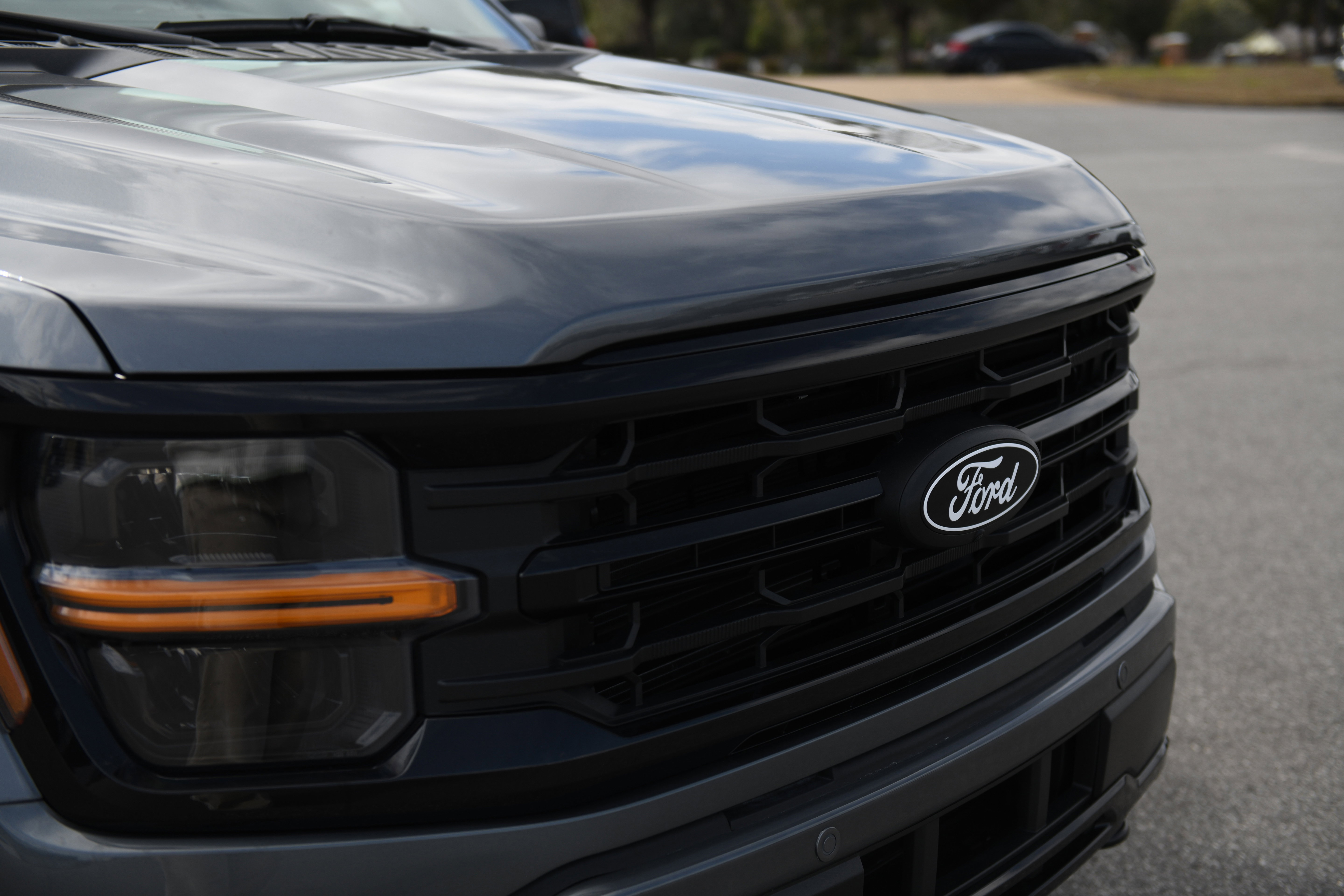 Used 2025 Ford F150 XLT w/ Equipment Group 302A MID image 7