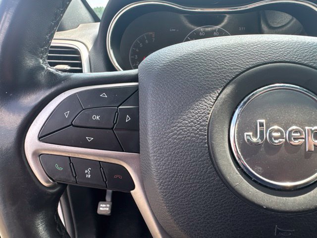 Used 2020 Jeep Grand Cherokee Altitude AWD/4WD image 37
