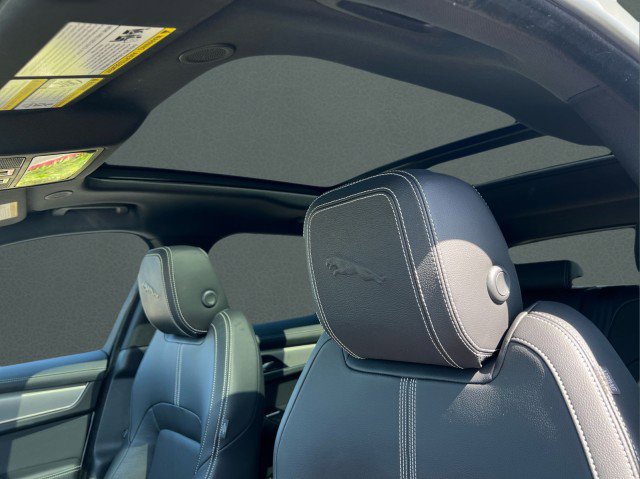 Used 2025 Jaguar F-PACE R-Dynamic S image 15