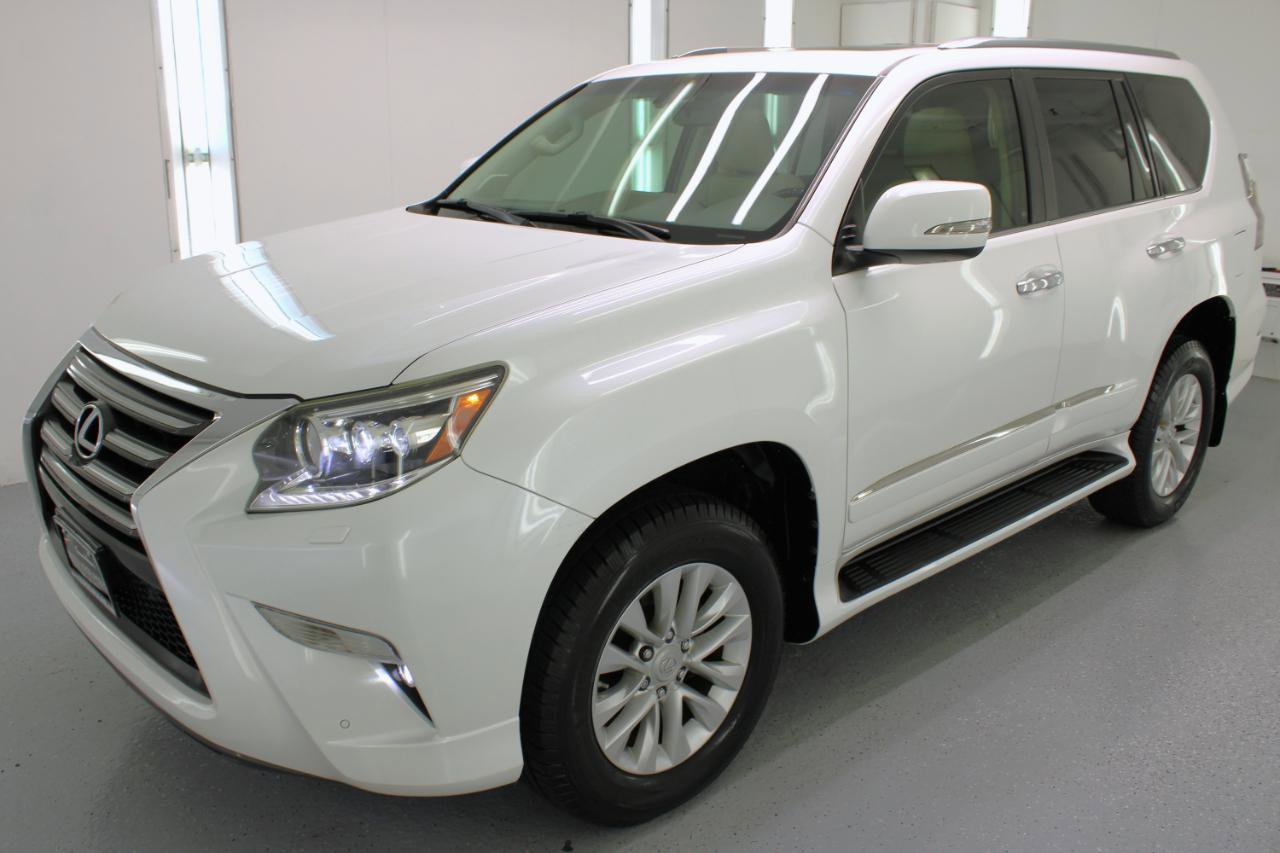 Used 2014 Lexus GX 460 w/ Premium Package AWD/4WD image 5