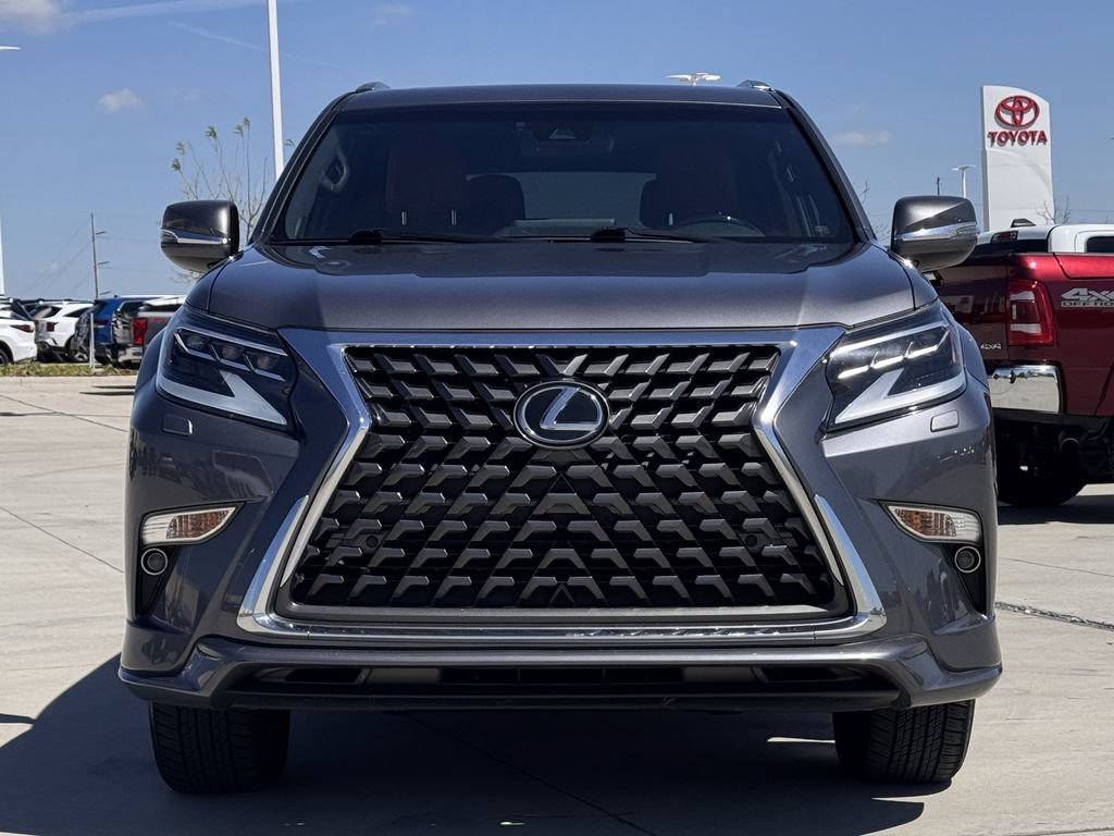 Used 2023 Lexus GX 460 Premium w/ Accessory Package AWD/4WD image 7