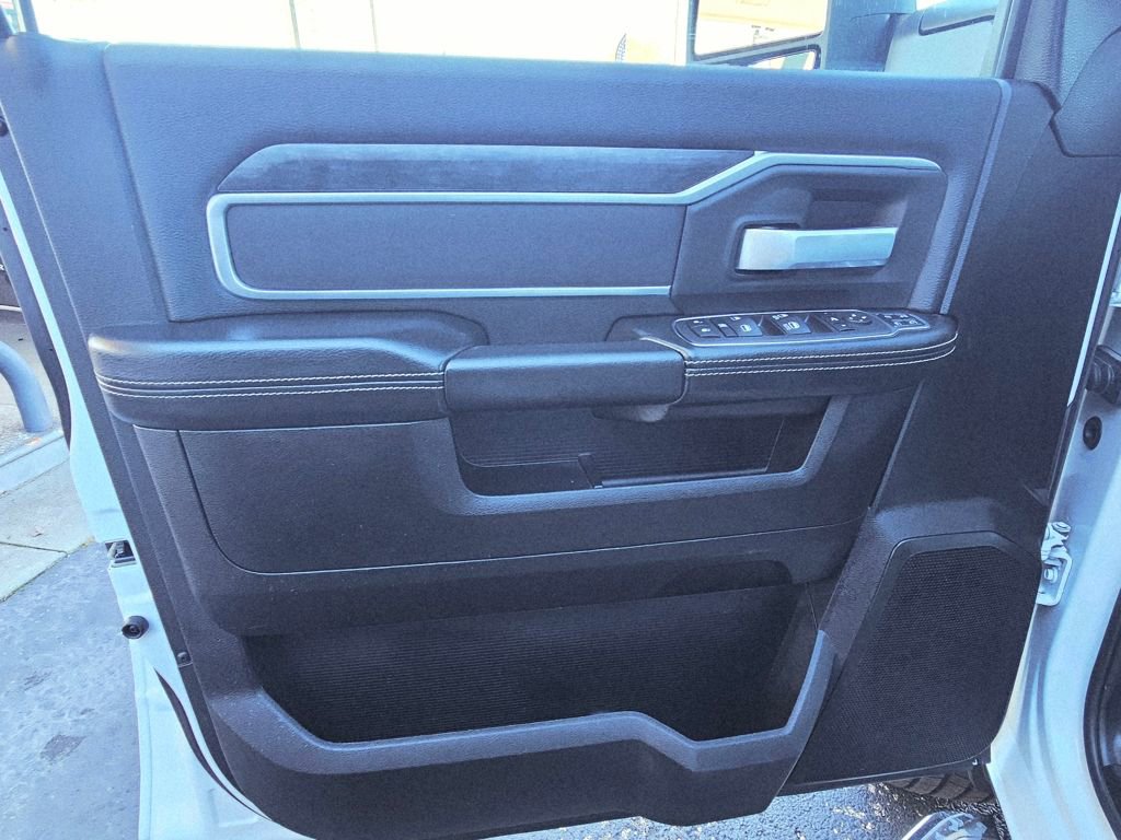 Used 2024 RAM 2500 Big Horn image 27
