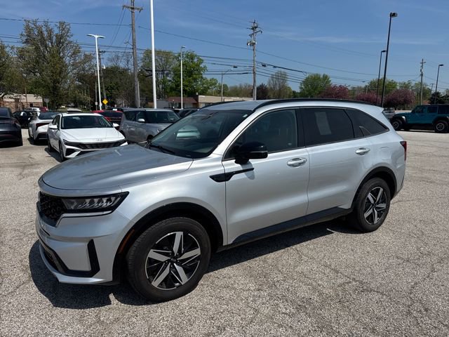 Certified 2021 Kia Sorento EX FWD image 3