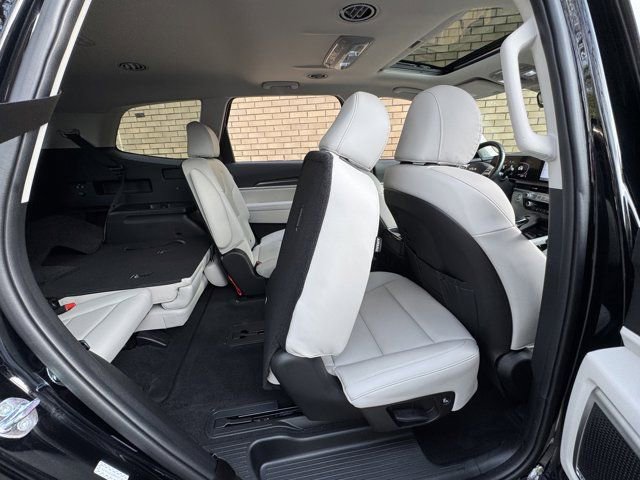 Used 2023 Kia Telluride S w/ S Sunroof Package AWD/4WD image 19