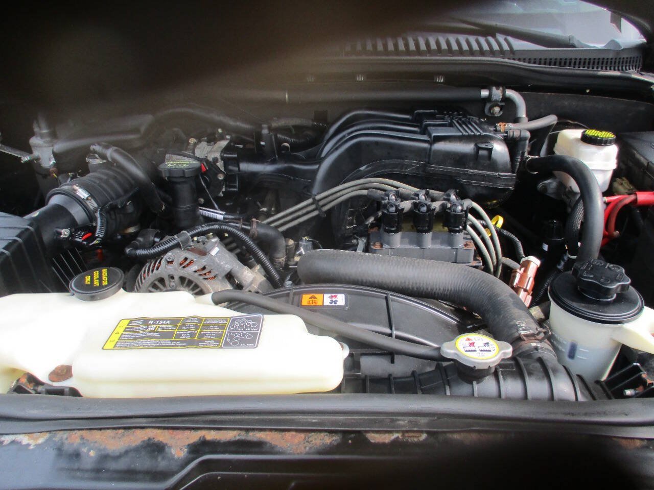 Used 2010 Ford Explorer XLT AWD/4WD image 33