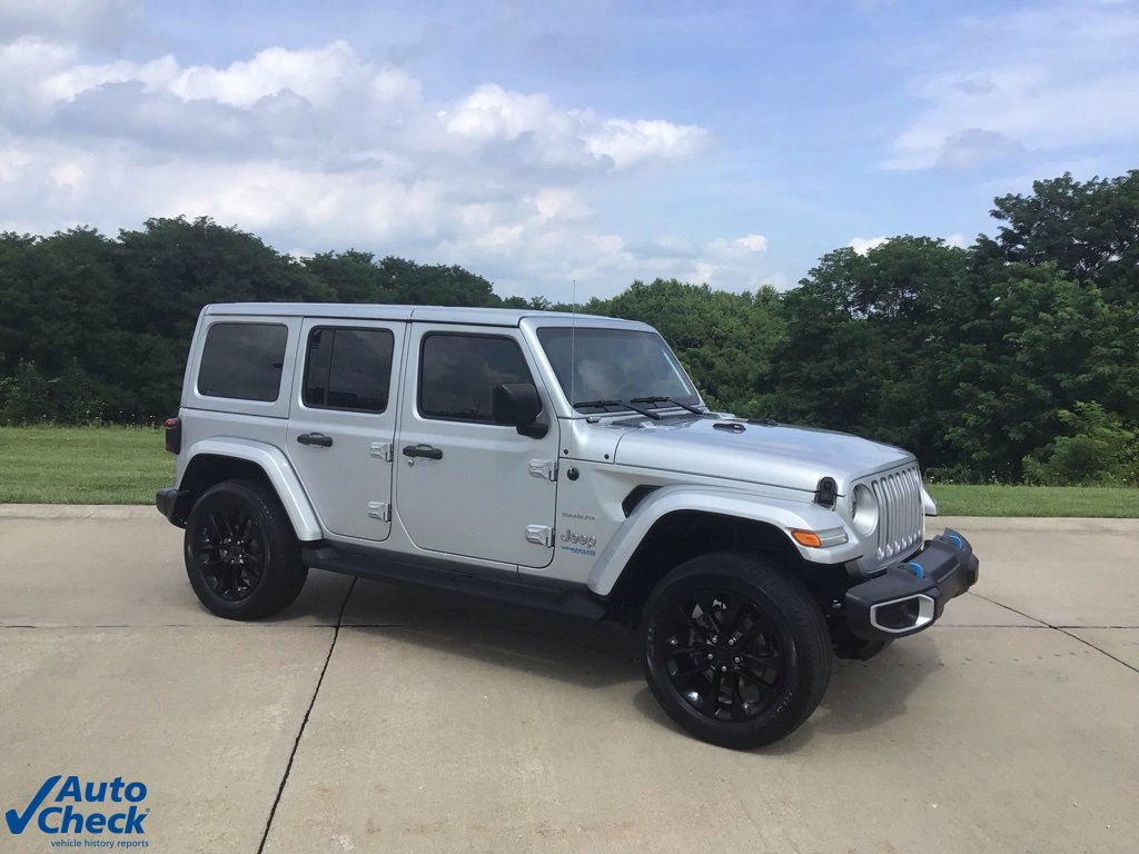 Used 2022 Jeep Wrangler Unlimited Sahara w/ Cold Weather Group
