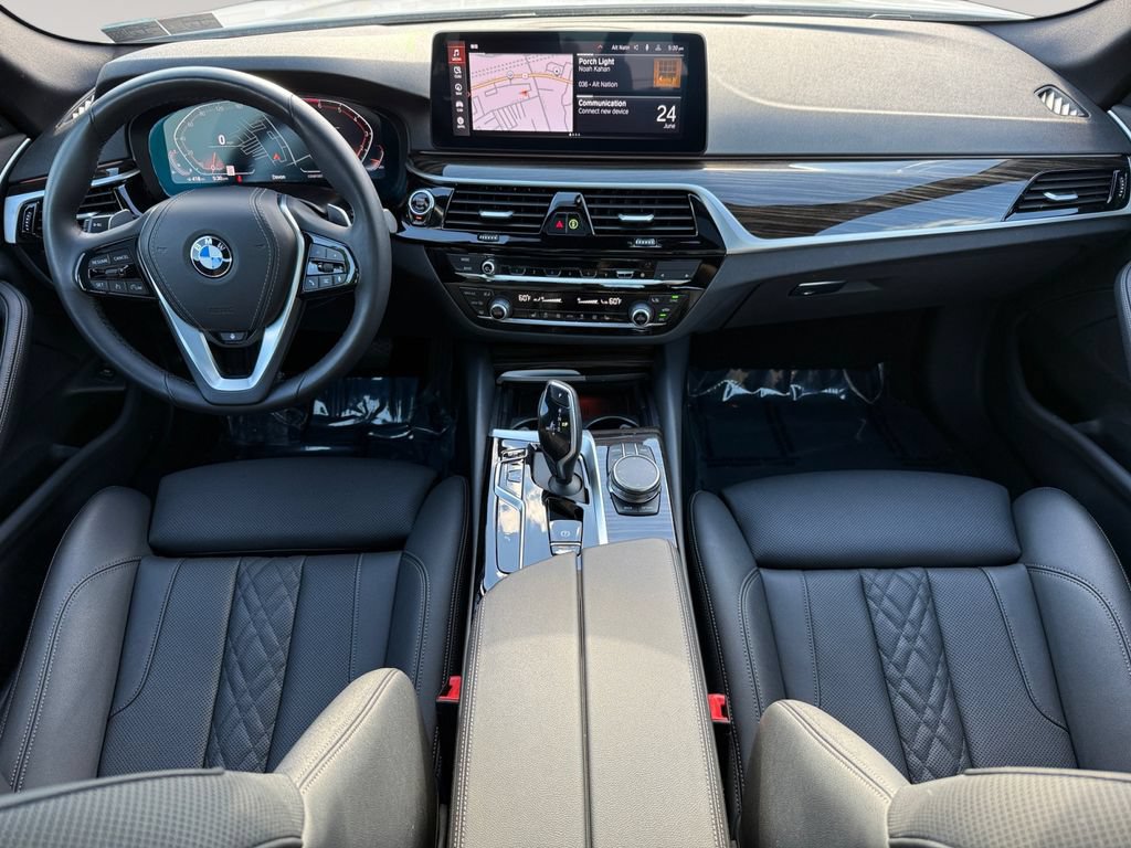Certified 2023 BMW 530i xDrive w/ Convenience Package AWD/4WD image 10