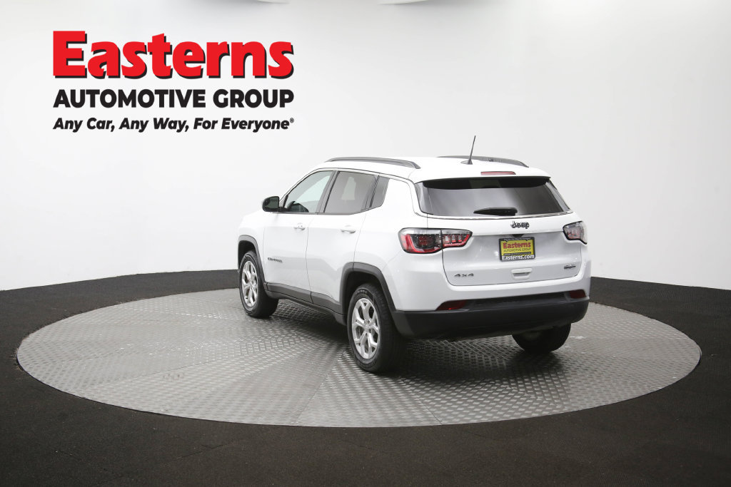 Used 2024 Jeep Compass Latitude AWD/4WD image 67