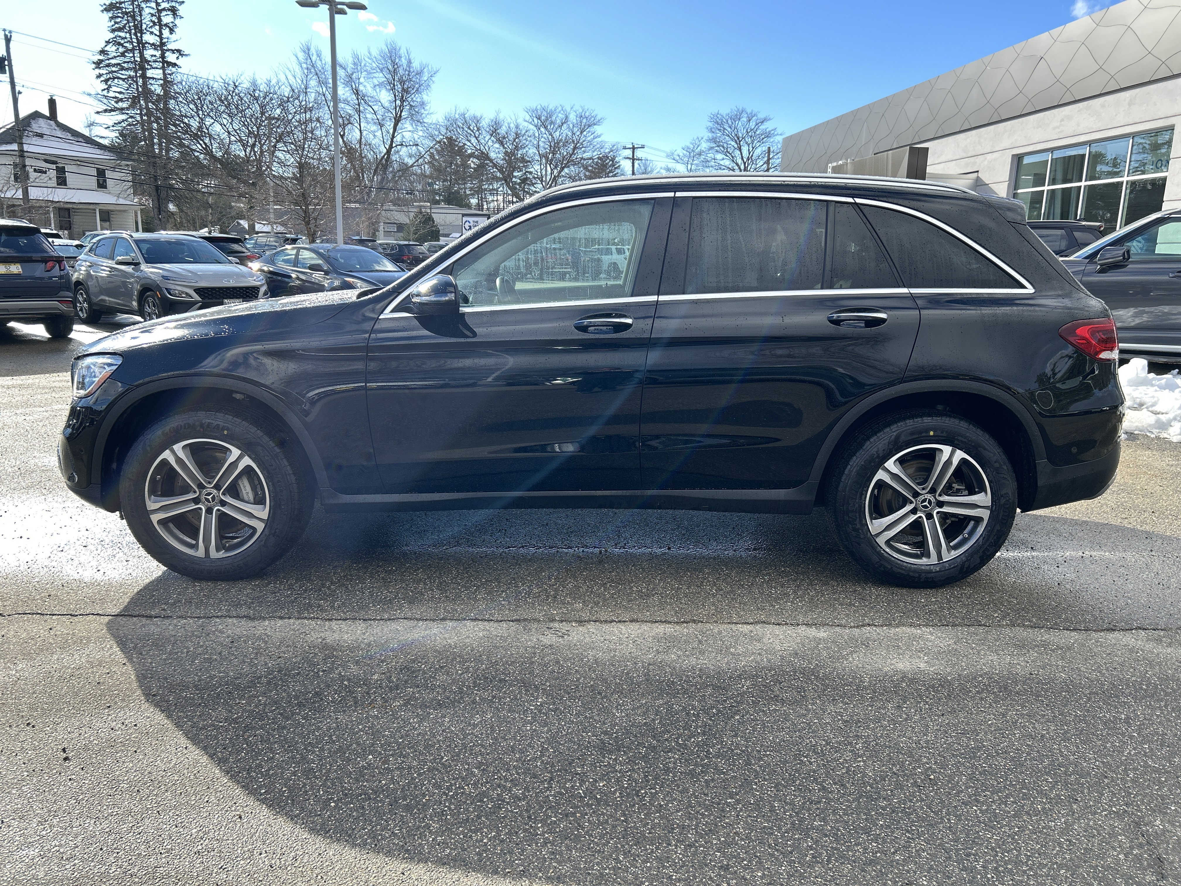 Used 2022 Mercedes-Benz GLC 300 GLC 300 image 8