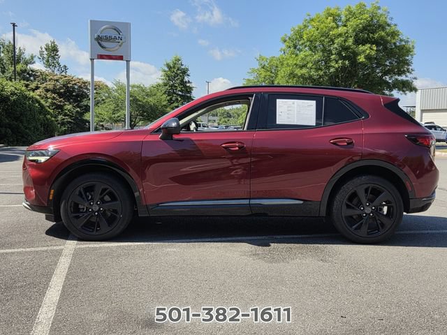 Used 2021 Buick Envision Essence w/ Sport Touring Package FWD image 2