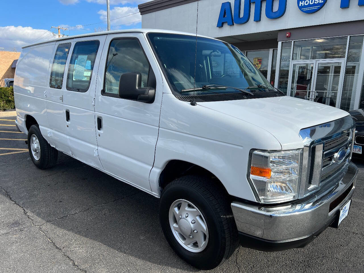 Used 2013 Ford E-250 and Econoline 250 w/ Commercial Cargo Van Pkg image 4
