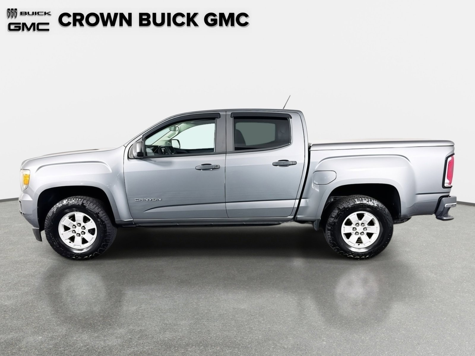 Used 2019 GMC Canyon 2WD Crew Cab w/ Convenience Package image 9