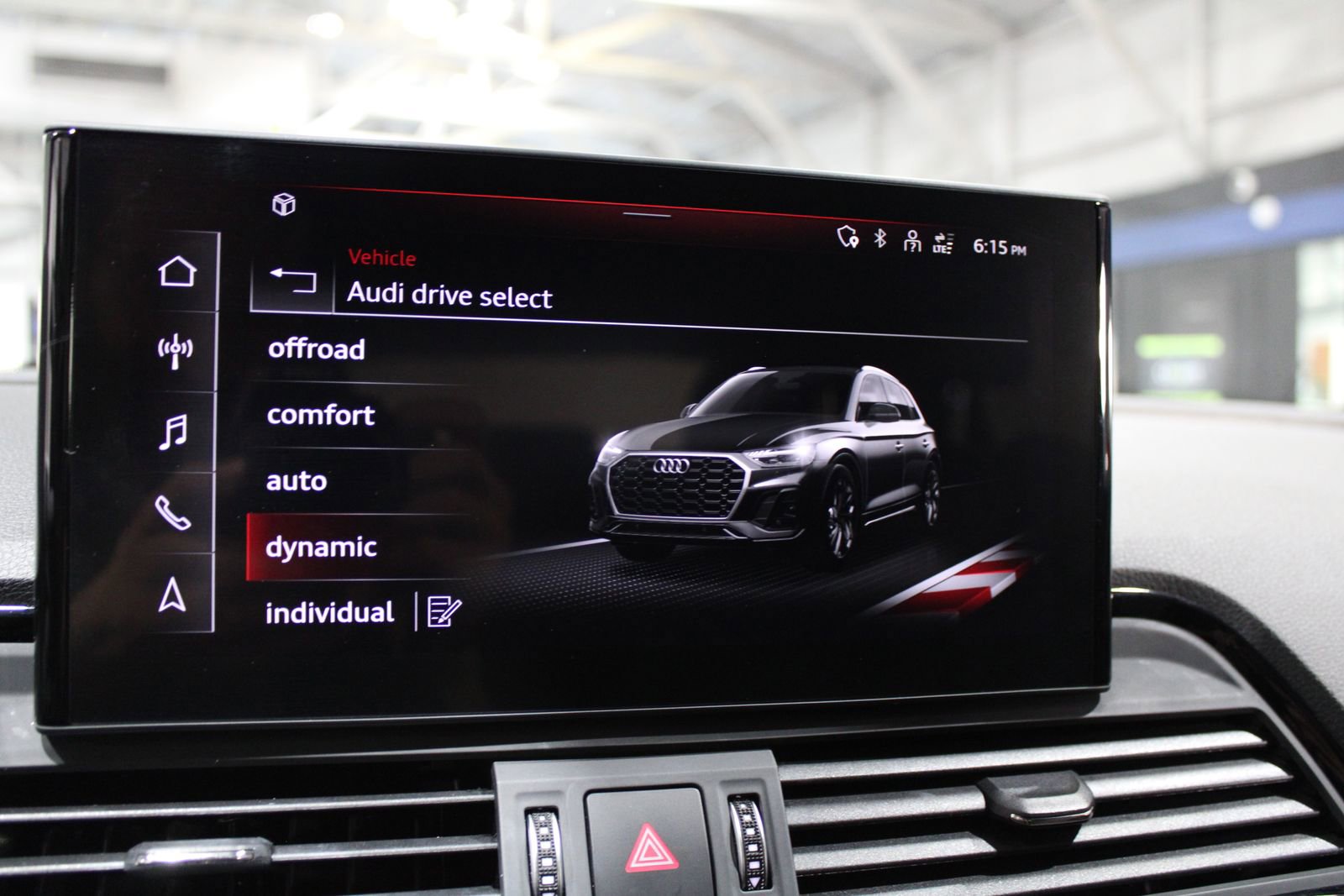 Used 2022 Audi SQ5 Premium w/ Convenience Package image 33