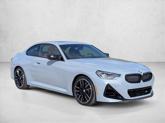 Used 2025 BMW M240i Coupe image 3