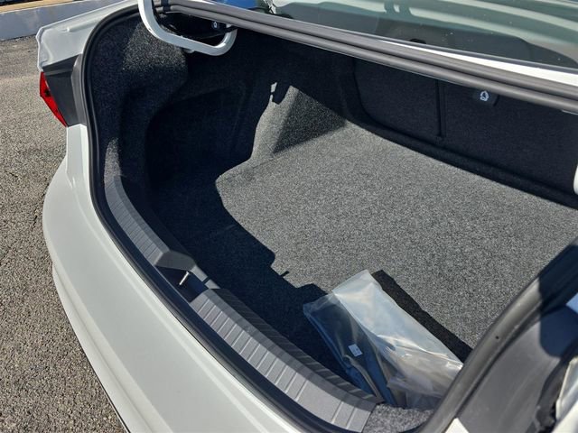 New 2025 Volkswagen Jetta SE image 24