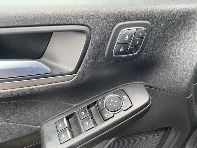 Used 2022 Ford Escape Titanium AWD/4WD image 17