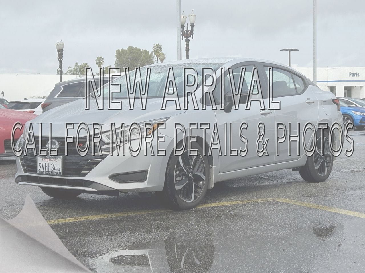 Certified 2025 Nissan Versa SR w/ Trunk Package image 1