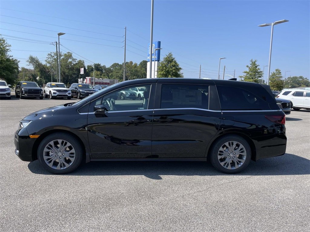 New 2026 Honda Odyssey Touring image 6