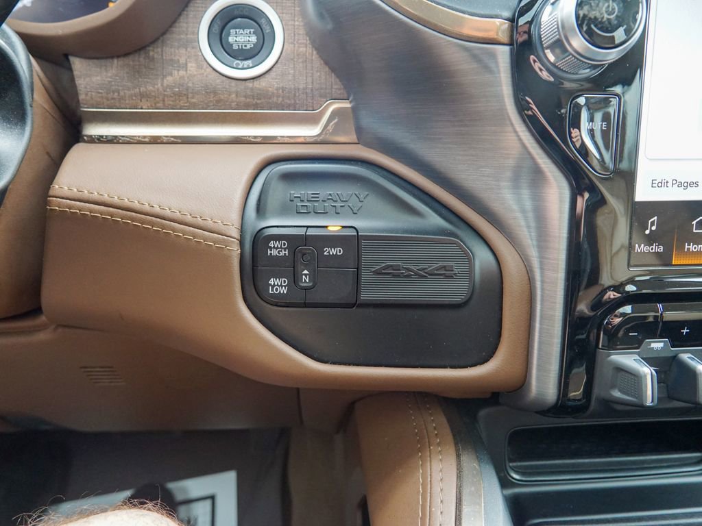 Used 2023 RAM 3500 Limited AWD/4WD image 30