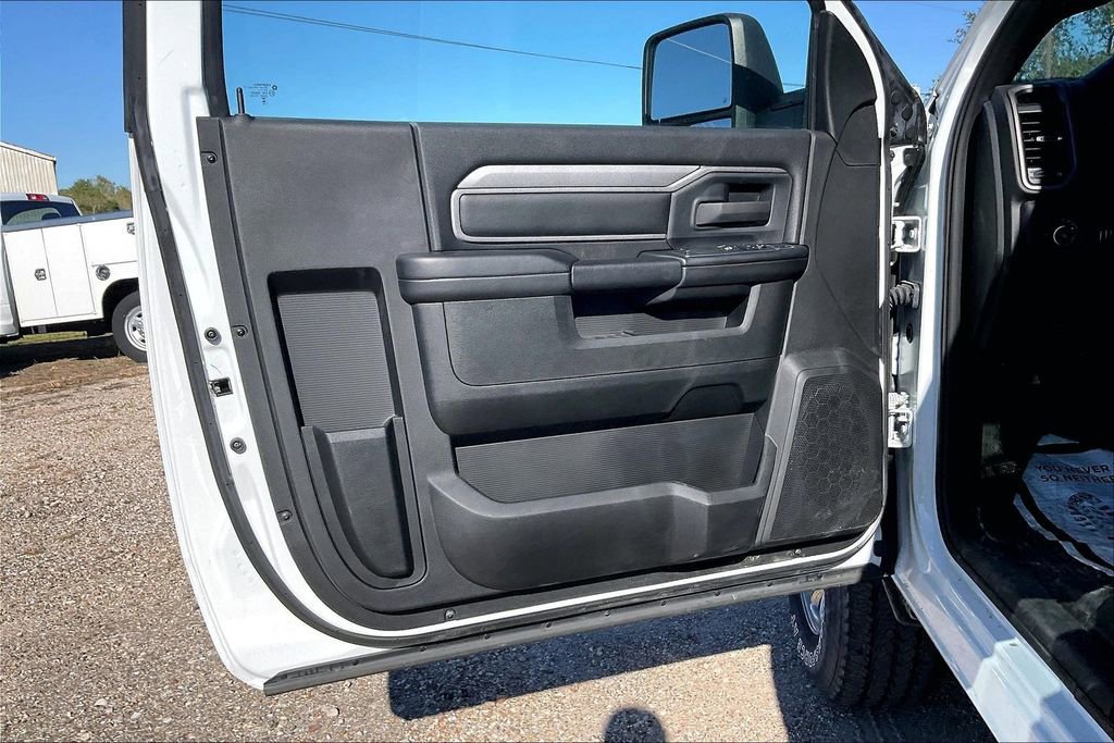 New 2023 RAM 2500 Tradesman AWD/4WD image 12