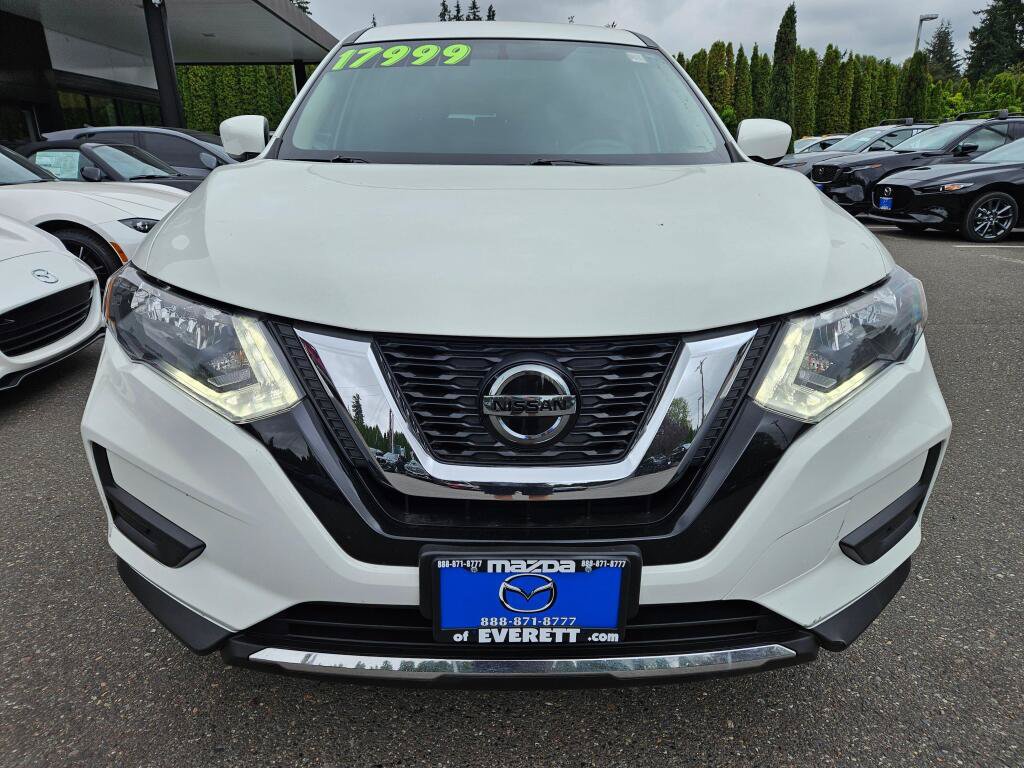 Used 2018 Nissan Rogue S AWD/4WD image 7