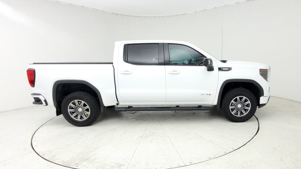 Used 2024 GMC Sierra 1500 AT4 w/ AT4 Preferred Package image 9