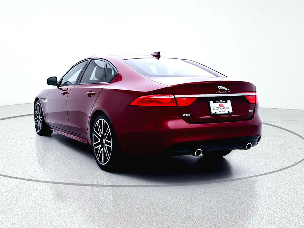Used 2017 Jaguar XF R-Sport image 7