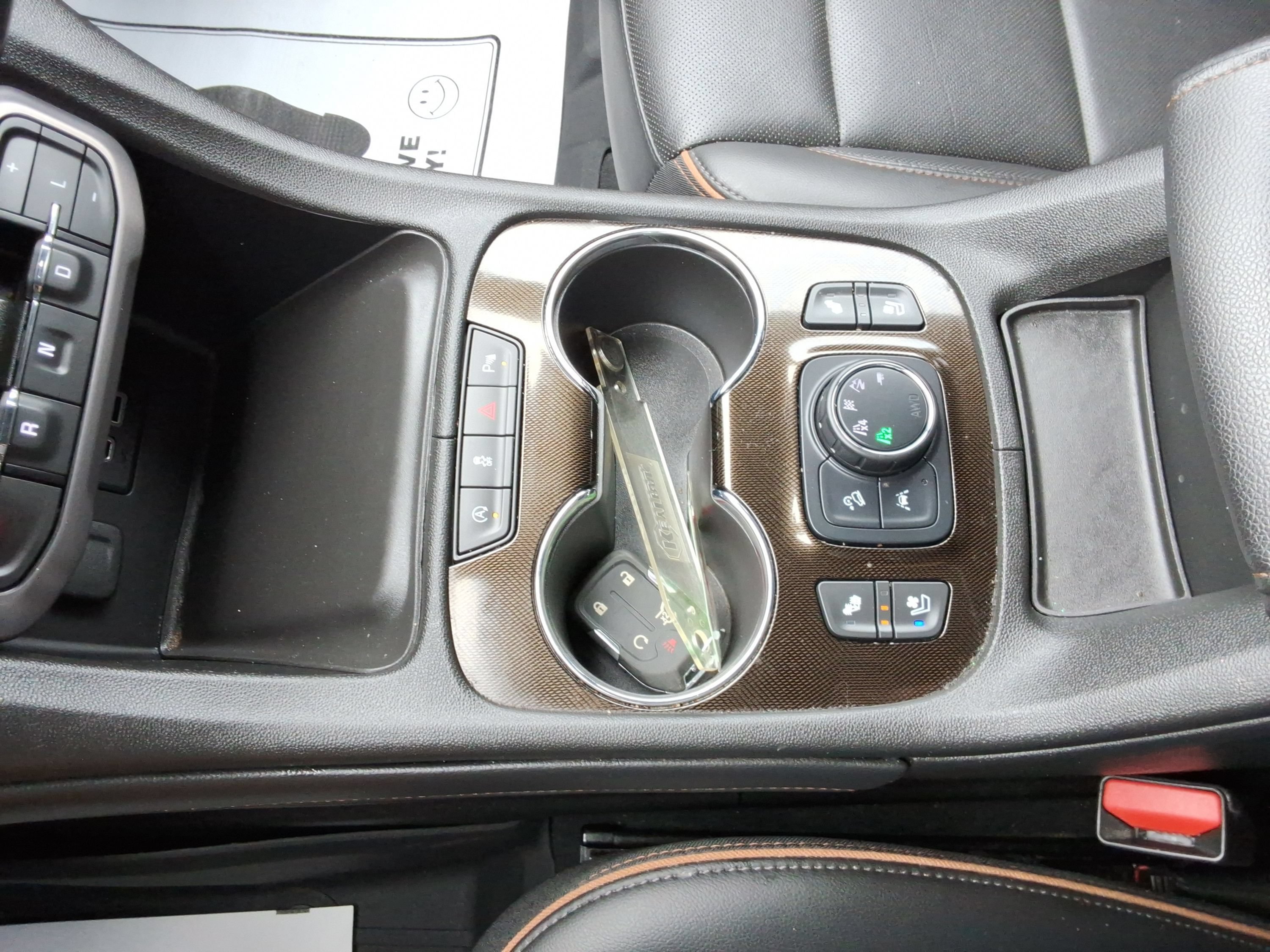 Used 2022 GMC Acadia AT4 w/ Technology Package AWD/4WD image 18