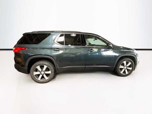 Used 2020 Chevrolet Traverse LT w/ LT Premium Package AWD/4WD image 5