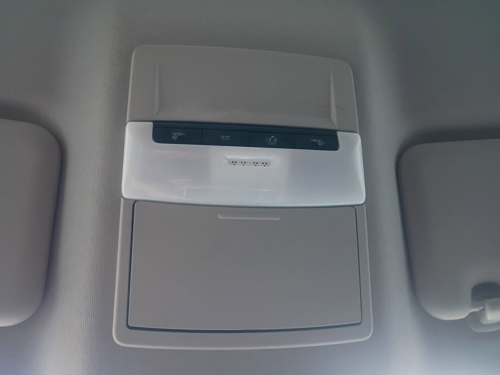 Used 2024 Nissan Sentra SV FWD image 7