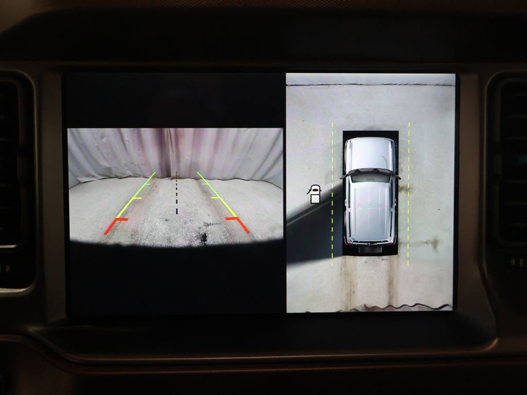 Used 2023 Ford Bronco Outer Banks image 21