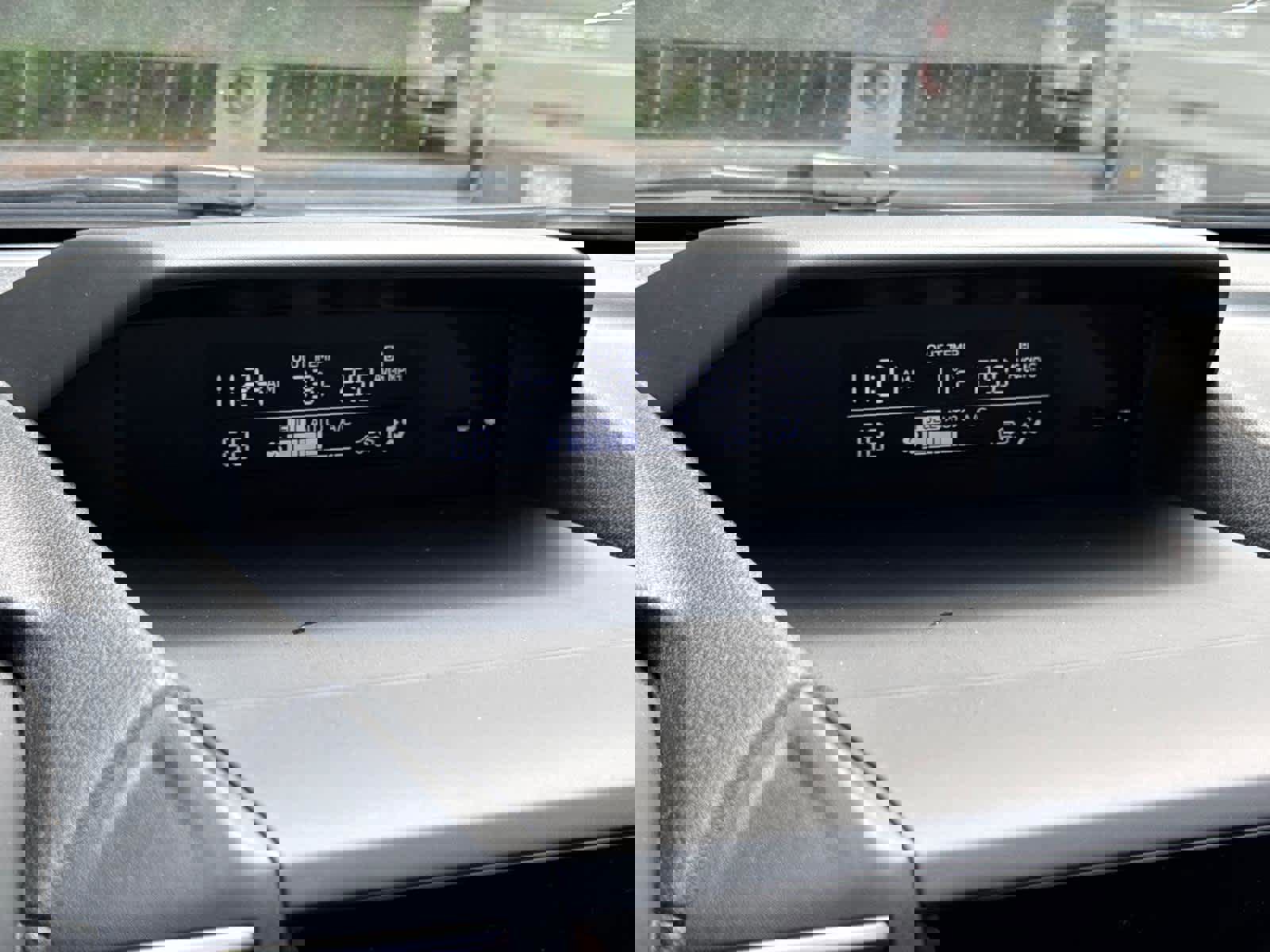 Used 2023 Subaru Crosstrek 2.0i Premium image 28