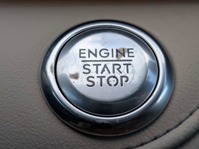 Used 2025 Lincoln Nautilus Reserve image 30