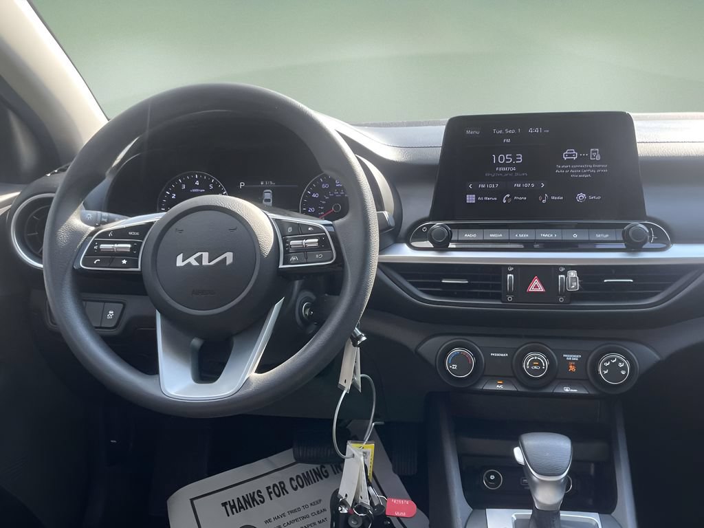 Used 2022 Kia Forte LXS FWD image 15