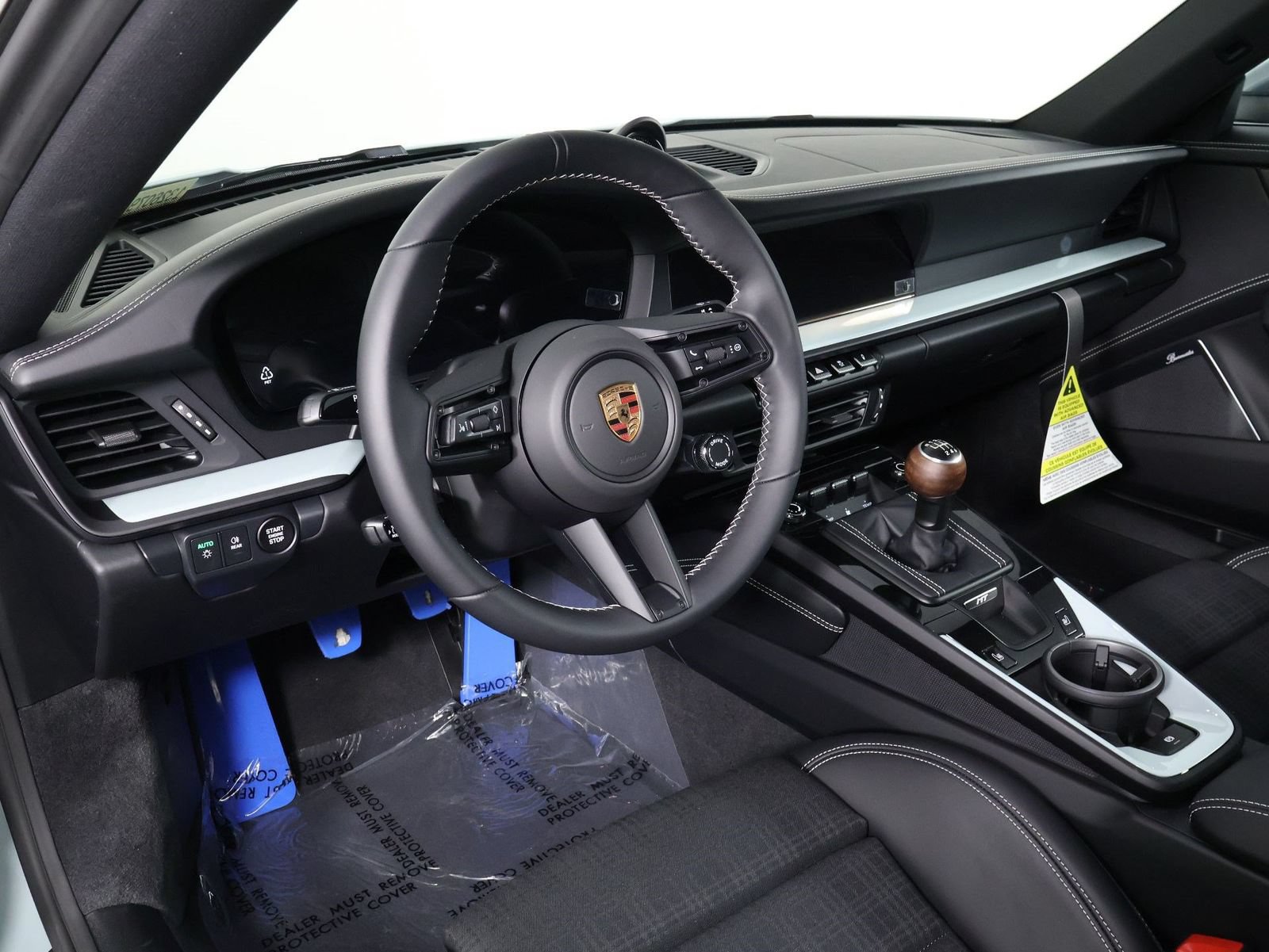 New 2026 Porsche 911 Carrera T RWD image 4