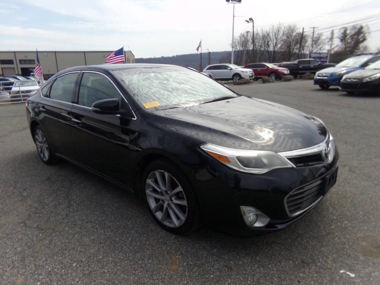 Used 2014 Toyota Avalon XLE Touring image 3