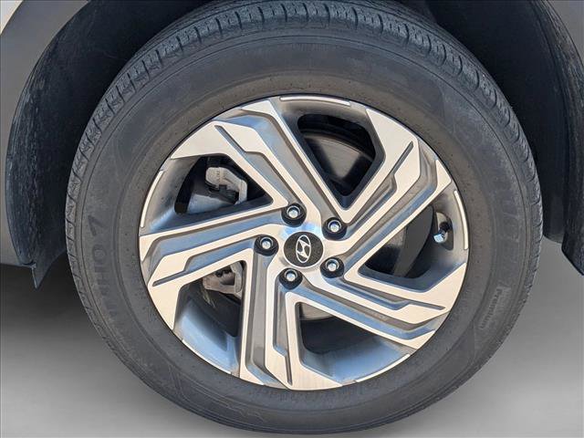 Used 2023 Hyundai Santa Fe SEL image 10