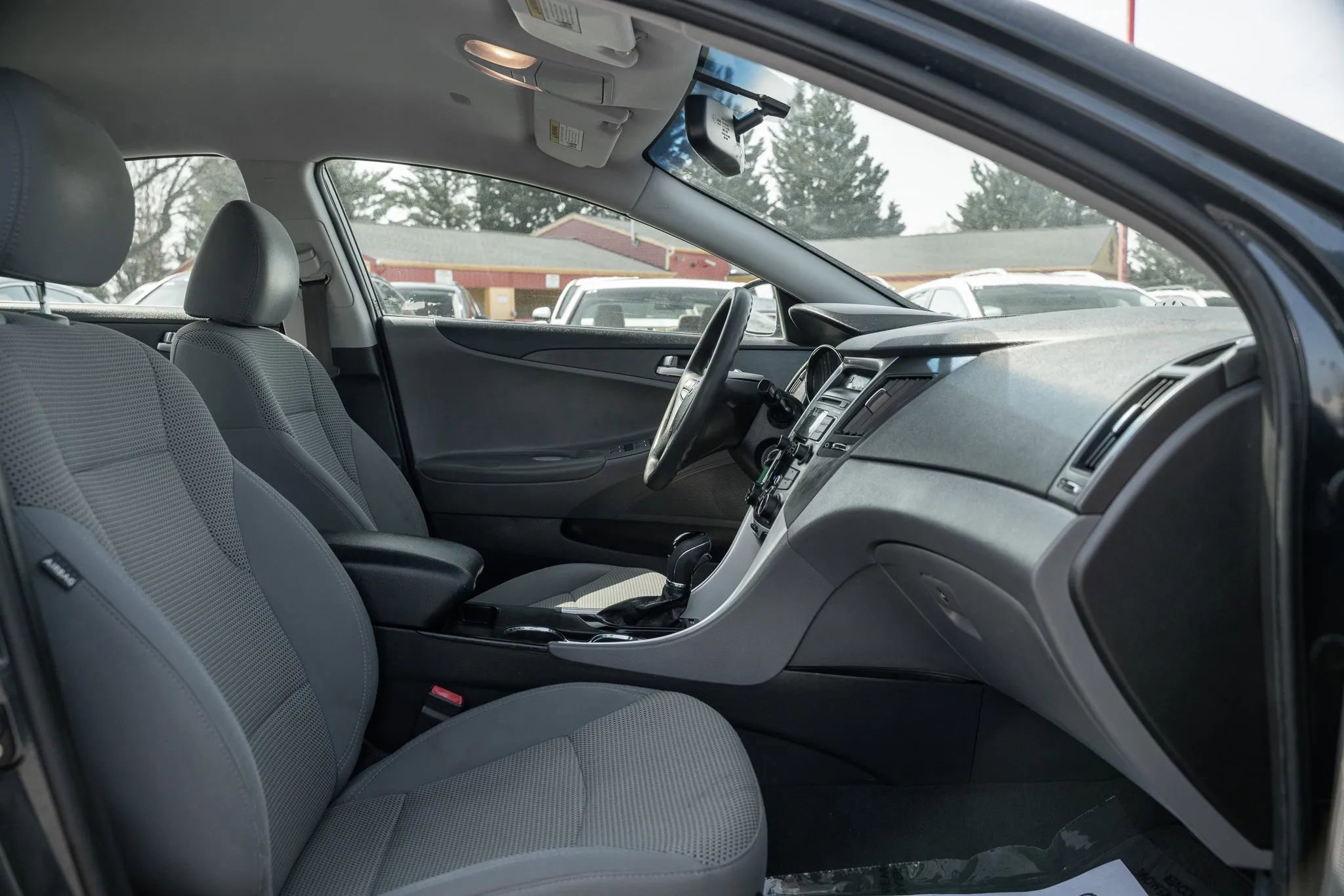 Used 2011 Hyundai Sonata GLS FWD image 11