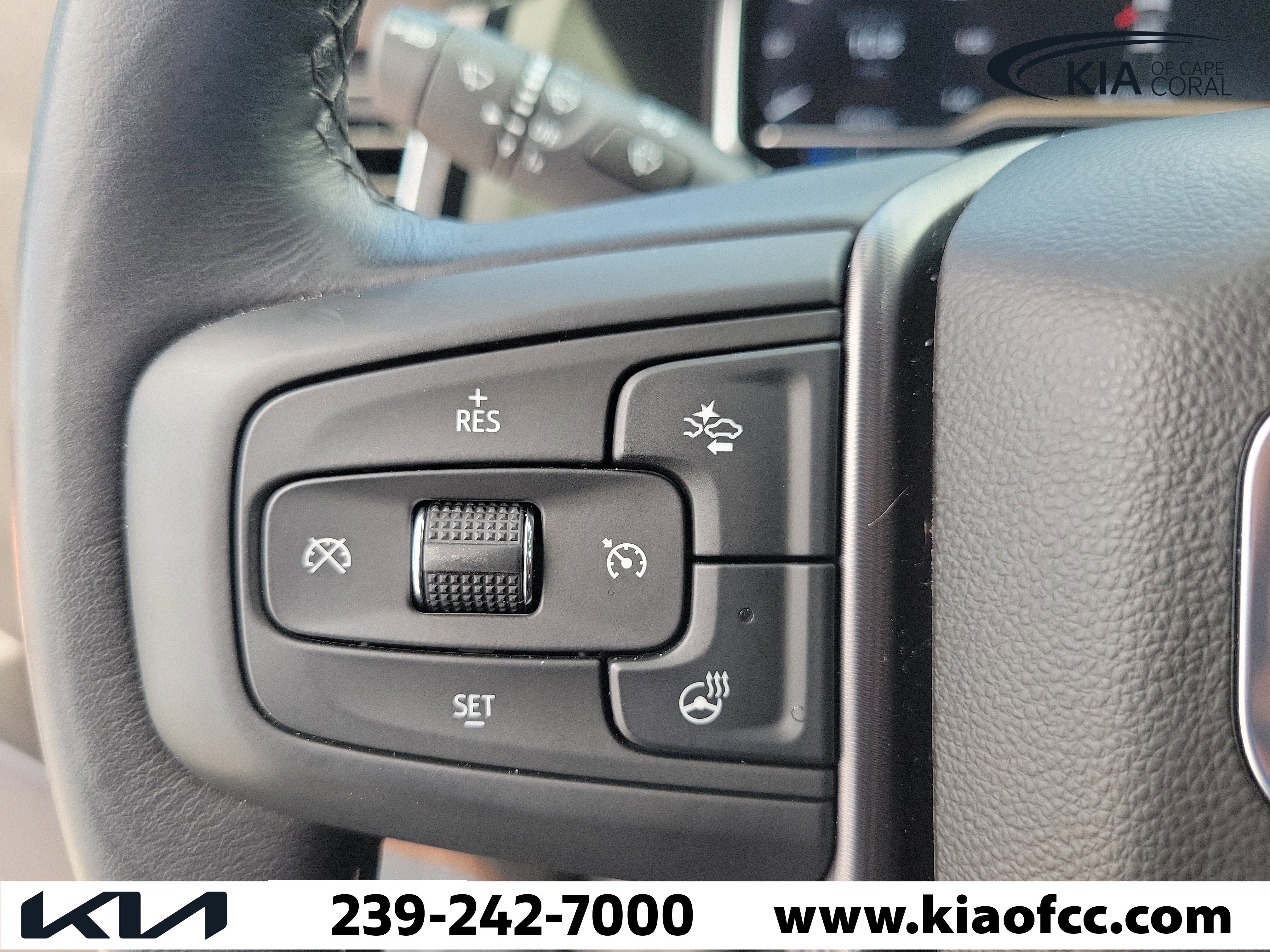Used 2025 GMC Sierra 2500 Denali Ultimate AWD/4WD image 30
